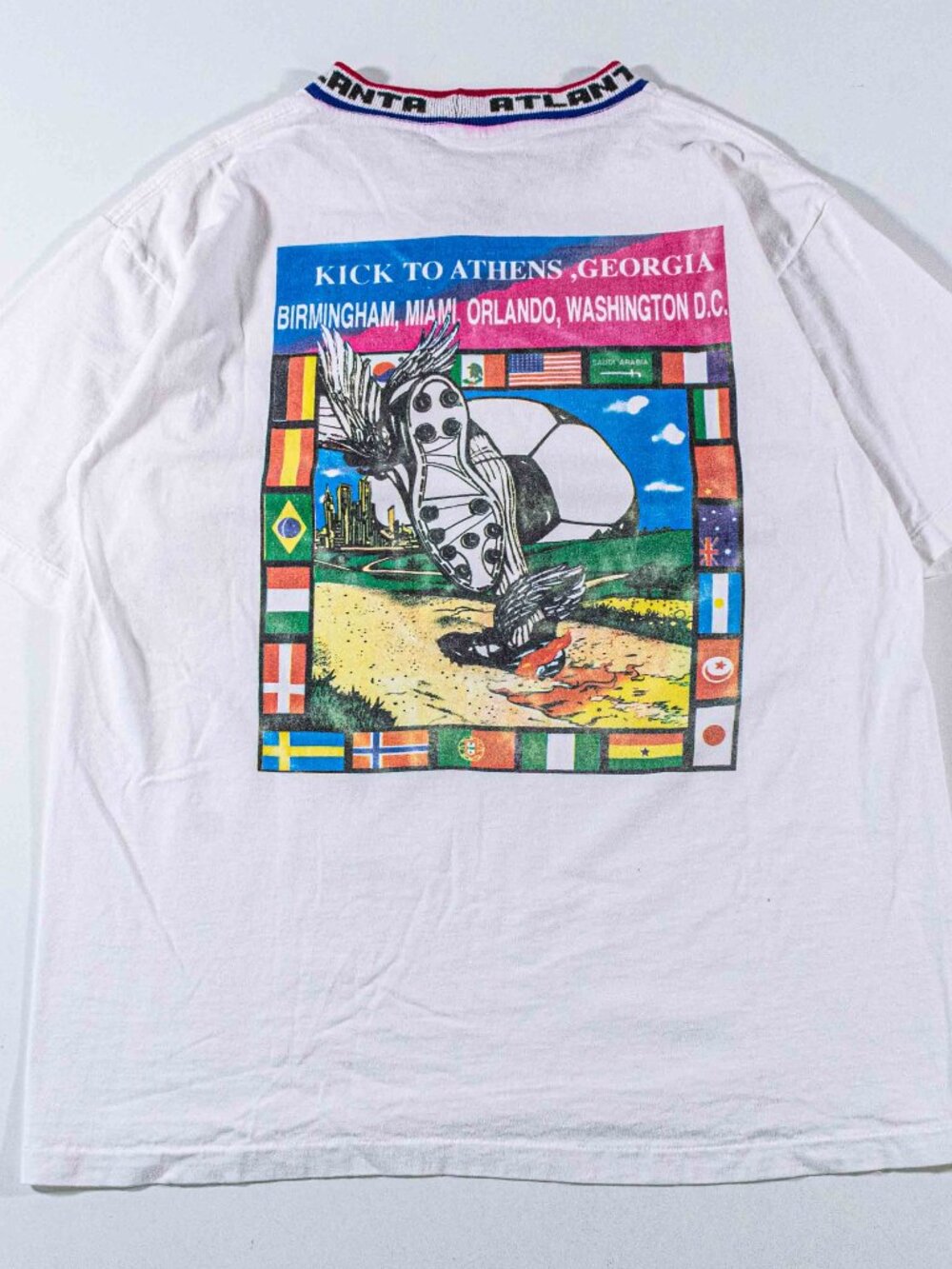 Vintage Atlanta 1996 Olympics Soccer T-Shirt Large Final Kick Athens Georgia VTG